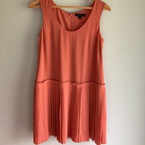 NWOT. Banana Republic shift dress, pleated bottom.